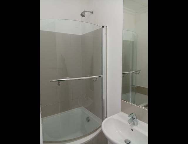 1 BEDROOM APARTMENT TO LET IN UMHLANGA RIDGE